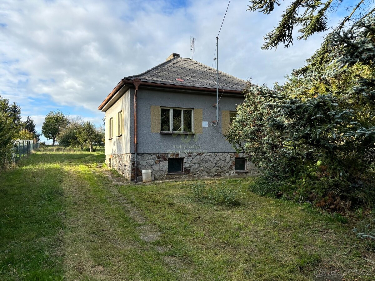 Svojkovice u Rokycan – prodej rod. domku s velkým pozemkem