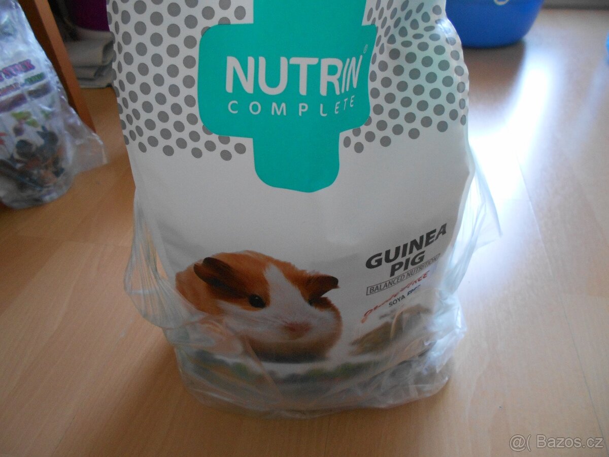 Granule pro morčata Nutrin