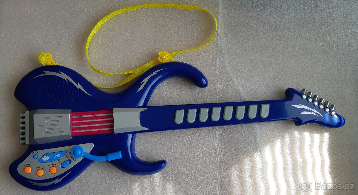 Dětská kytara