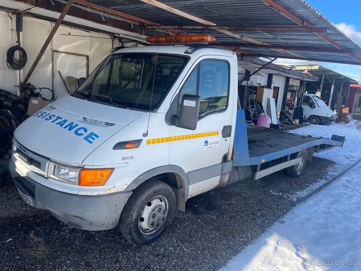 Iveco 2.8 35C13 odtahovka odtahový speciál