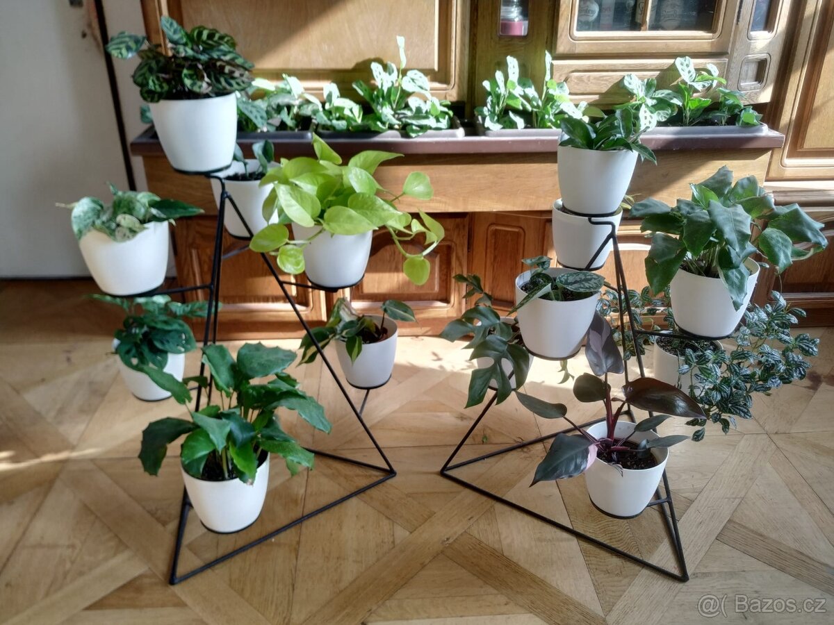 Stojan na květiny/svíčky