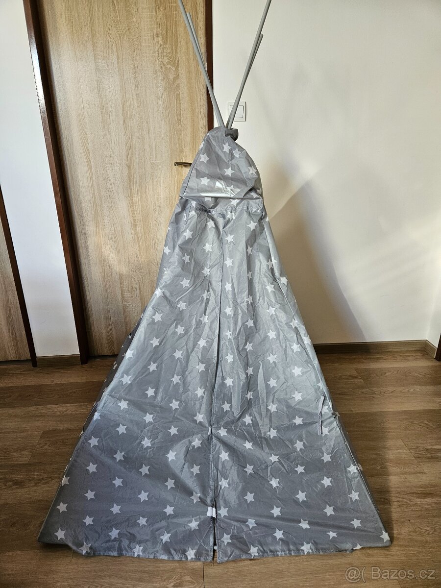 Dětský stan (týpí)