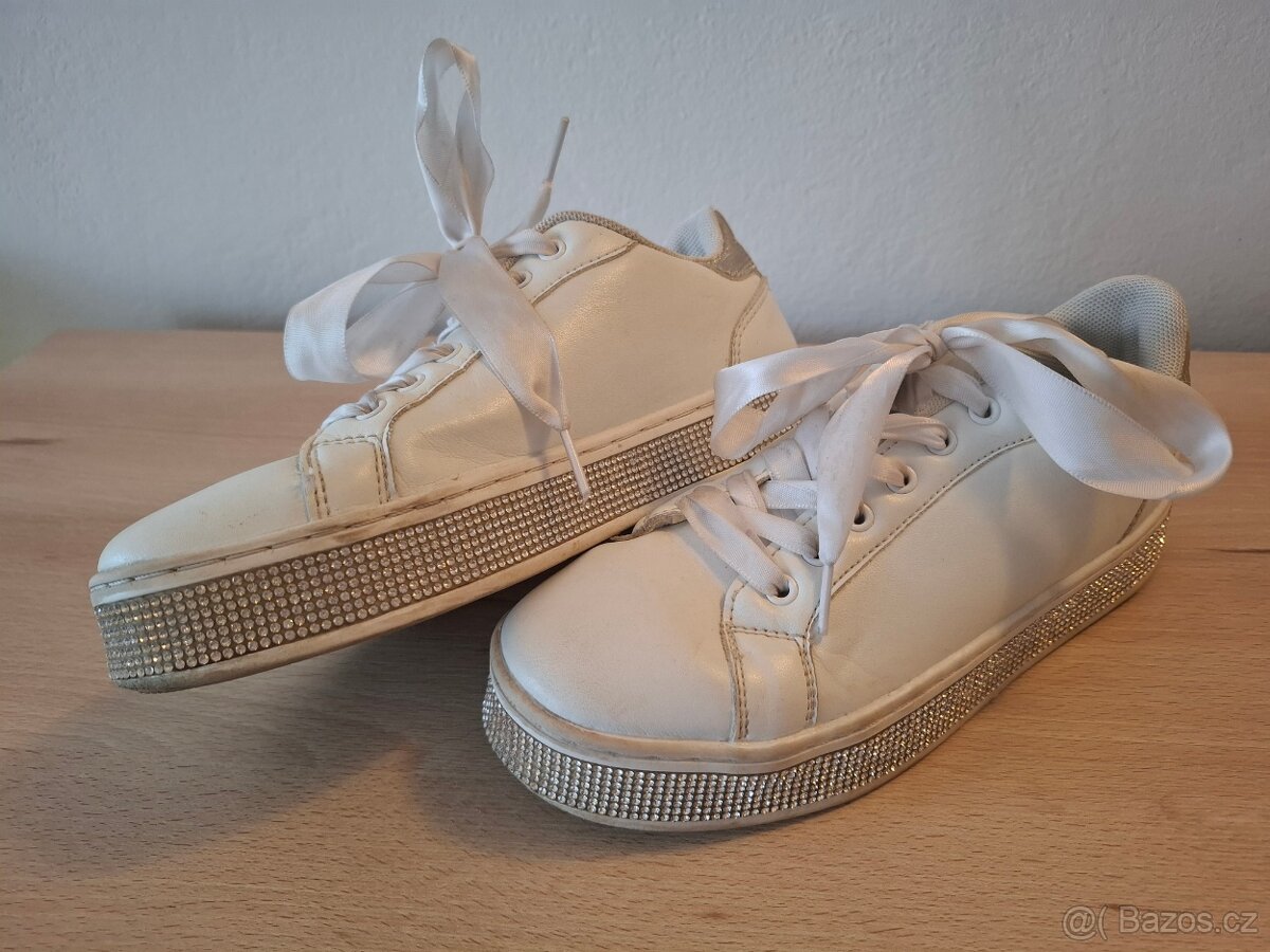 Dívčí nízká obuv Graceland, vel. 34