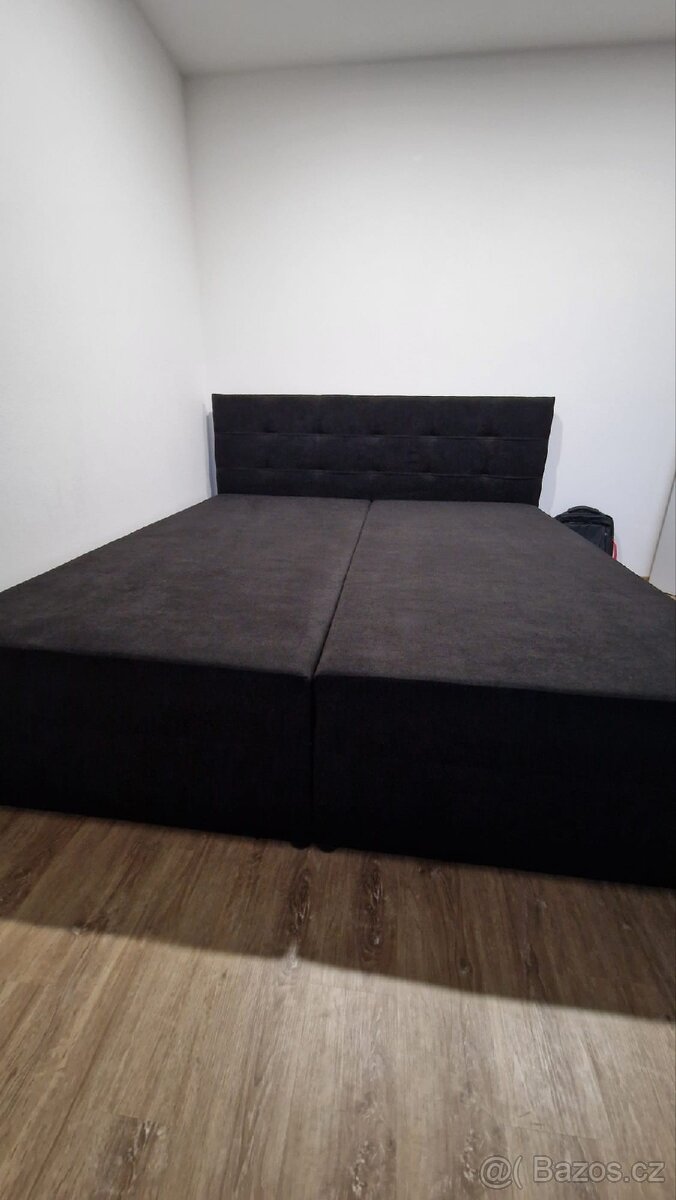 Manželská postel 180x210