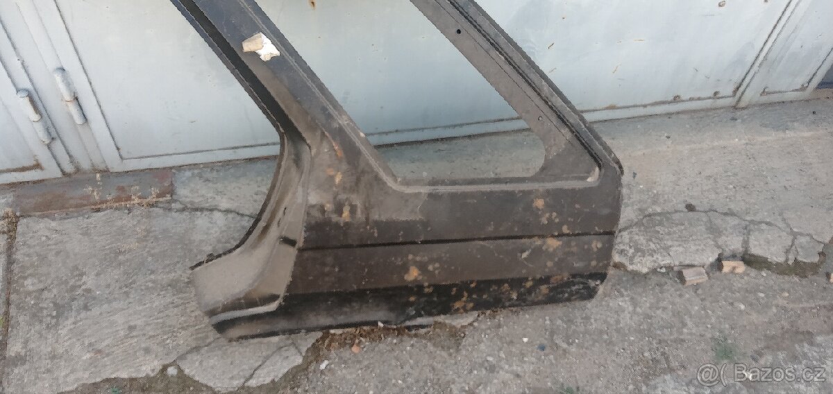 Škoda forman zadní blatník