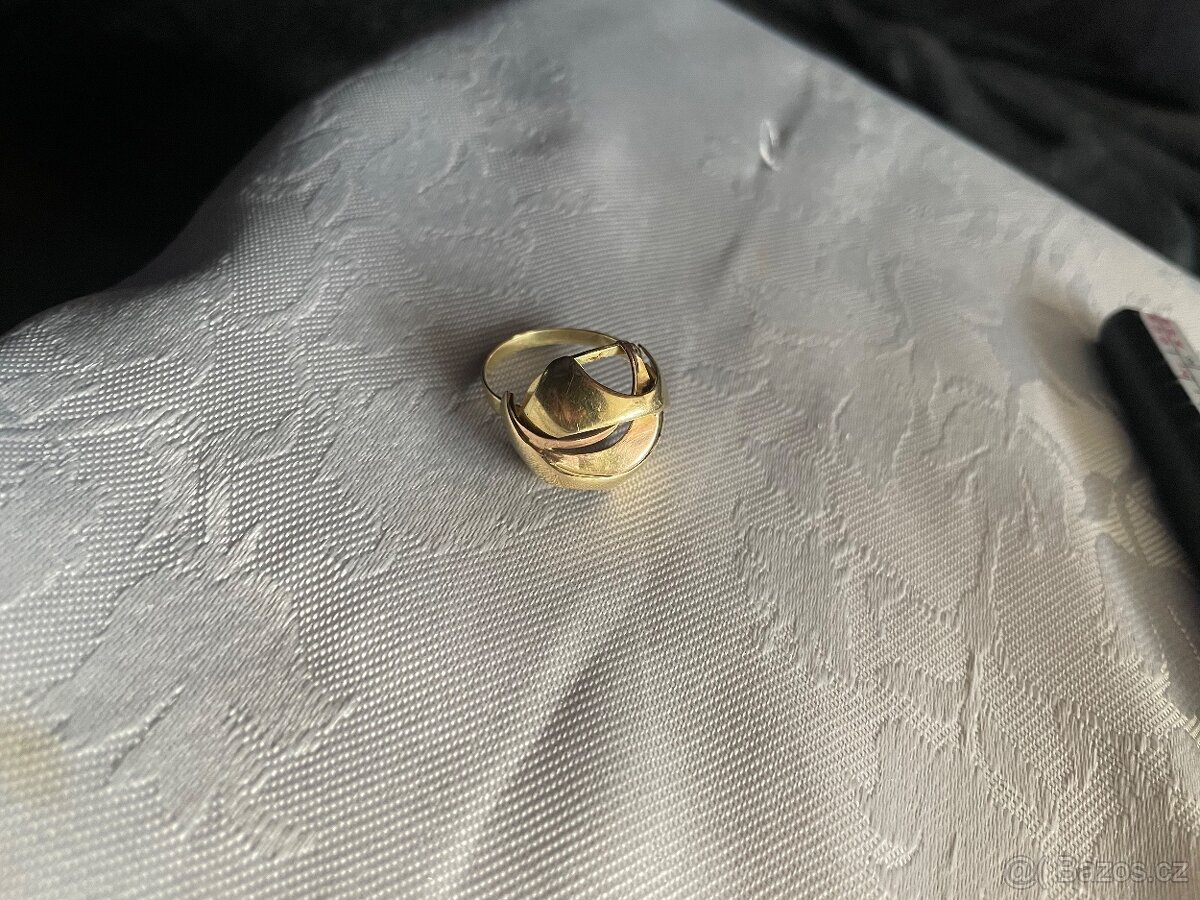 Dámský zlatý prsten 585 14k