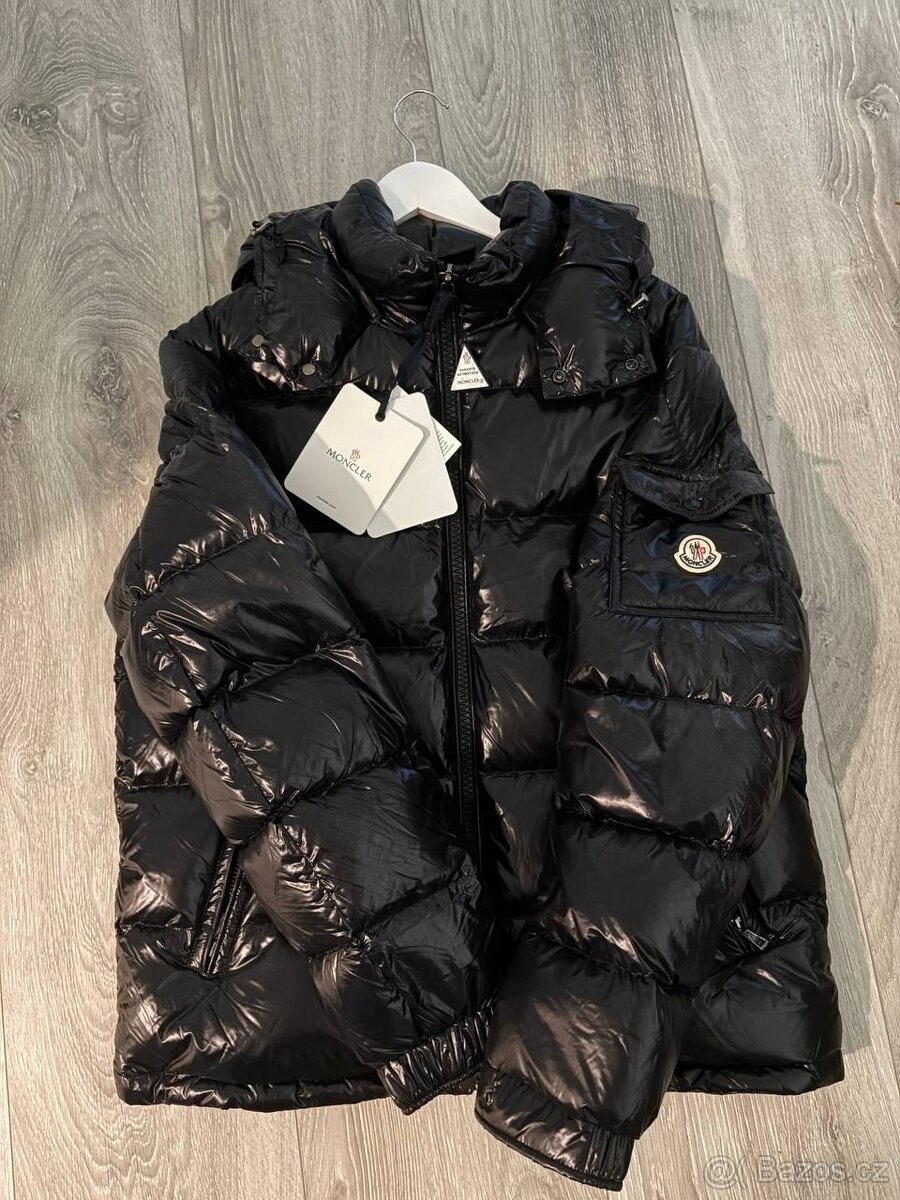Bunda Moncler Maya