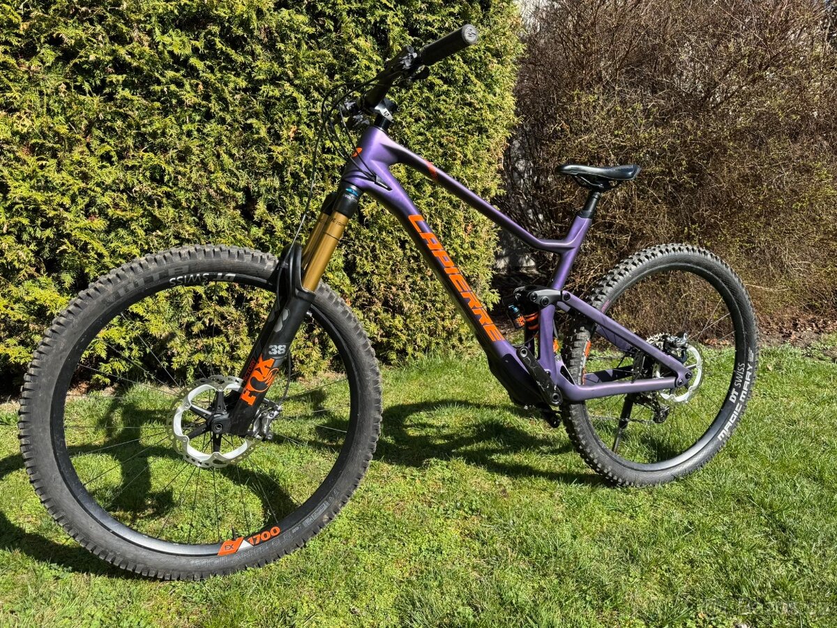Lapierre spicy CF 7.9 nový rám XL enduro kolo