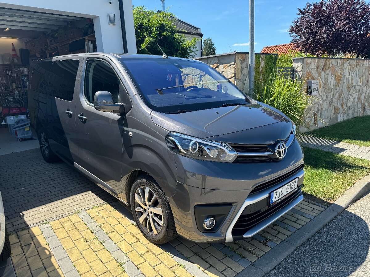 Proace verso toyota
