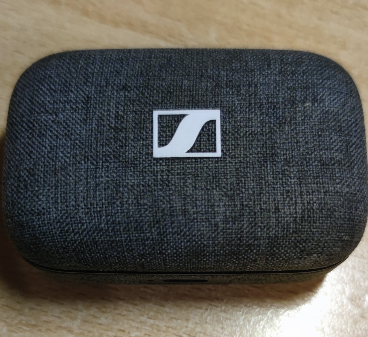 Sennheiser Momentum 3 TWS nabíjecí box