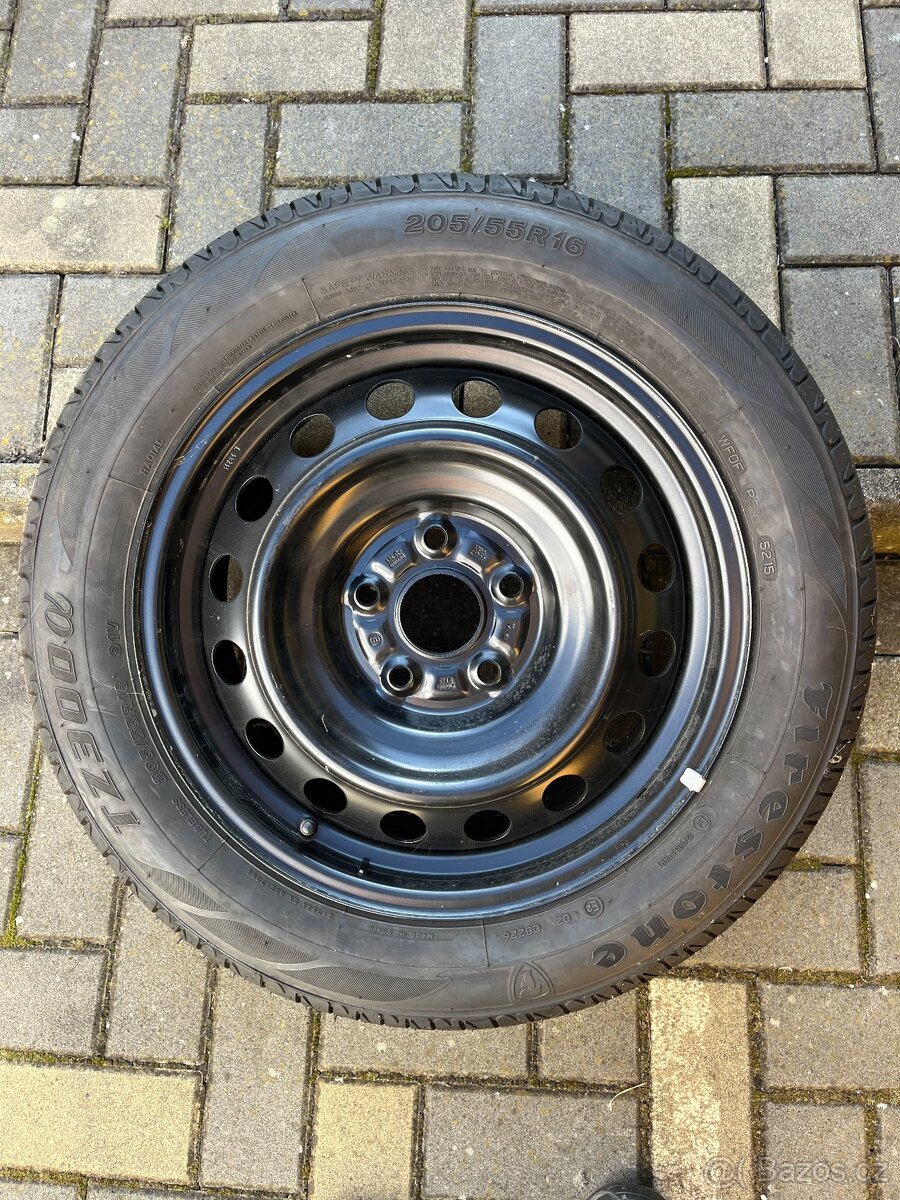 Dojezdové kolo Toyota Auris II na pneu 205/55 R16