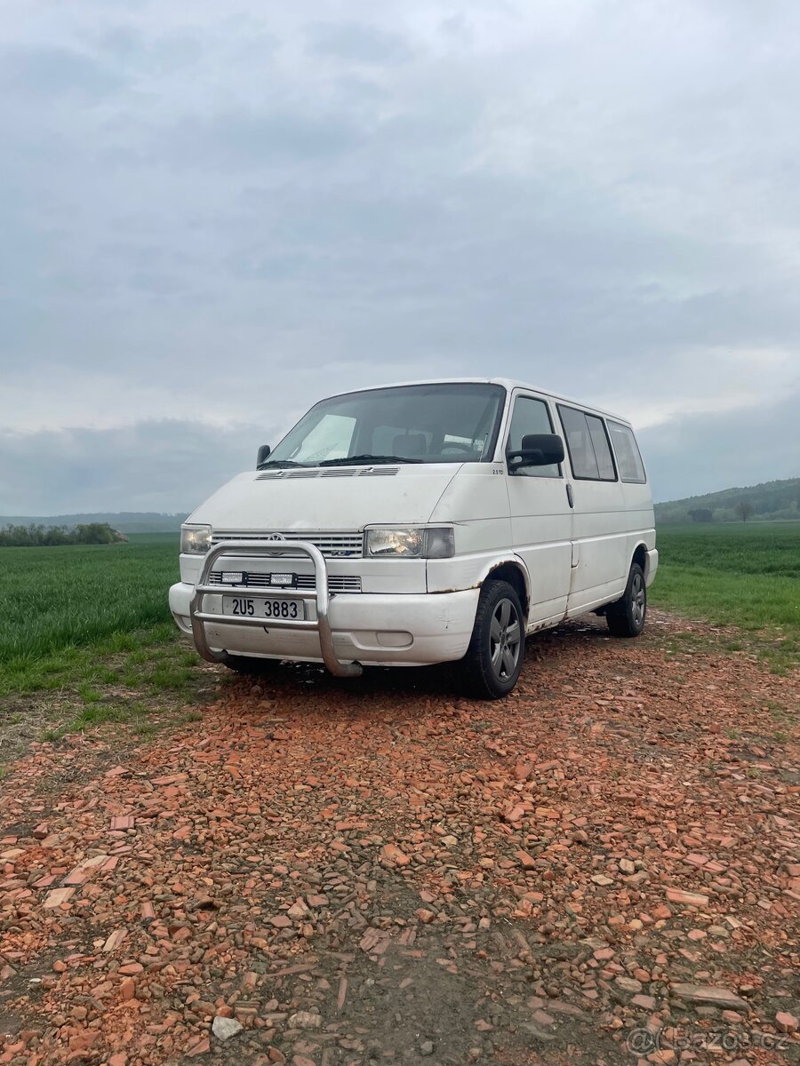 Holý motor 2.5tdi VW T4
