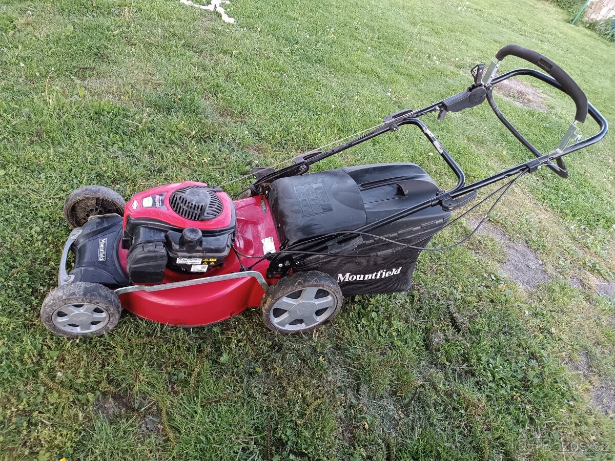 Sekačka s pojezdem castel garden 4820 4 rychlosti