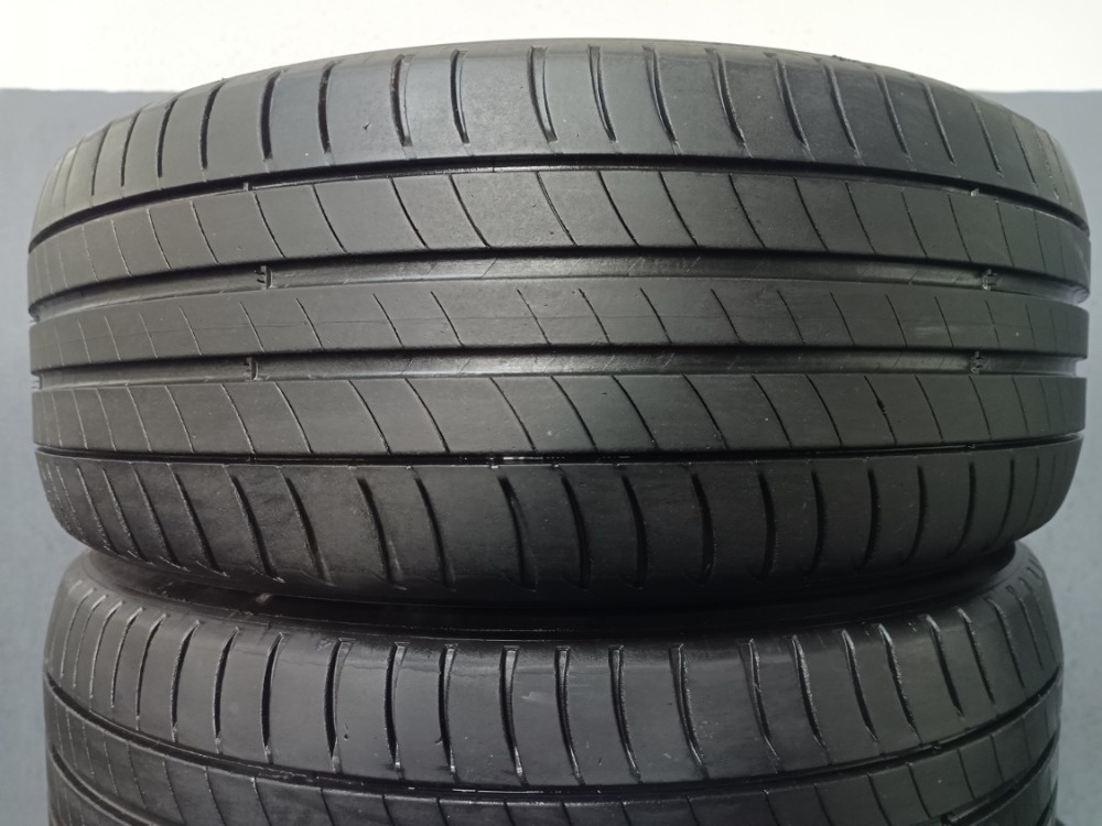 205/55 R16 MICHELIN (0516)