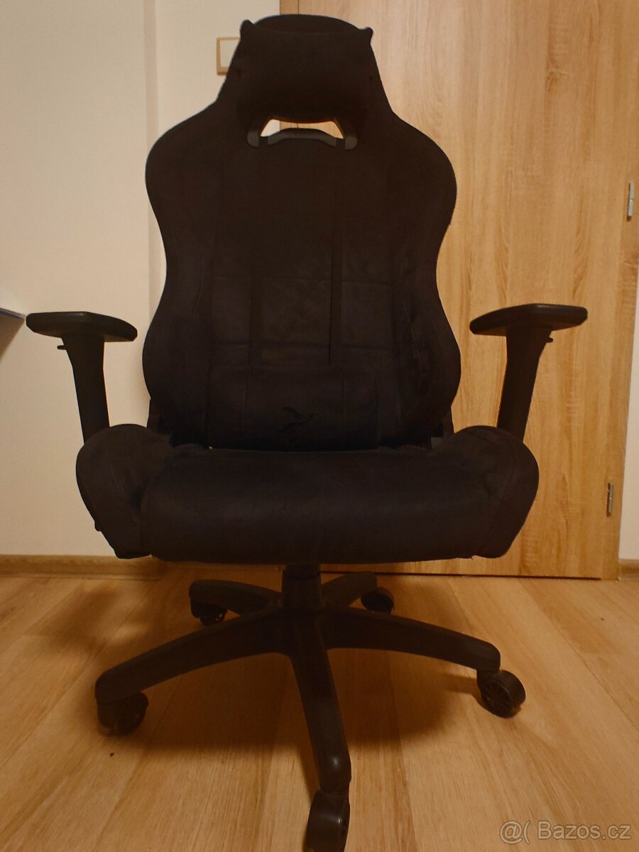 Herní židle Arozzi TORRETTA SuperSoft (TORRETTA-SPSF-PBK) če