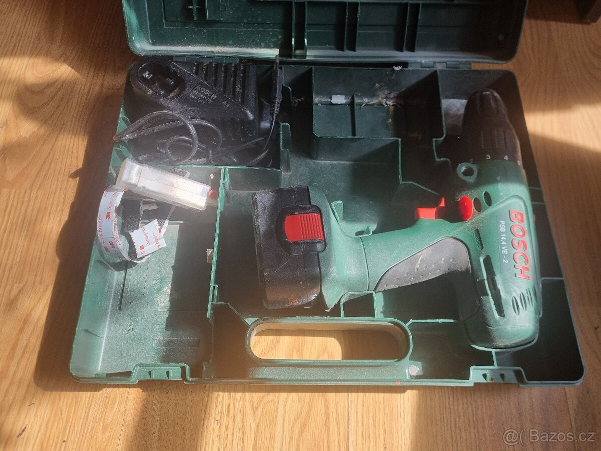Aku vrtačka s příklepem BOSCH PSB 14,4 VE-2