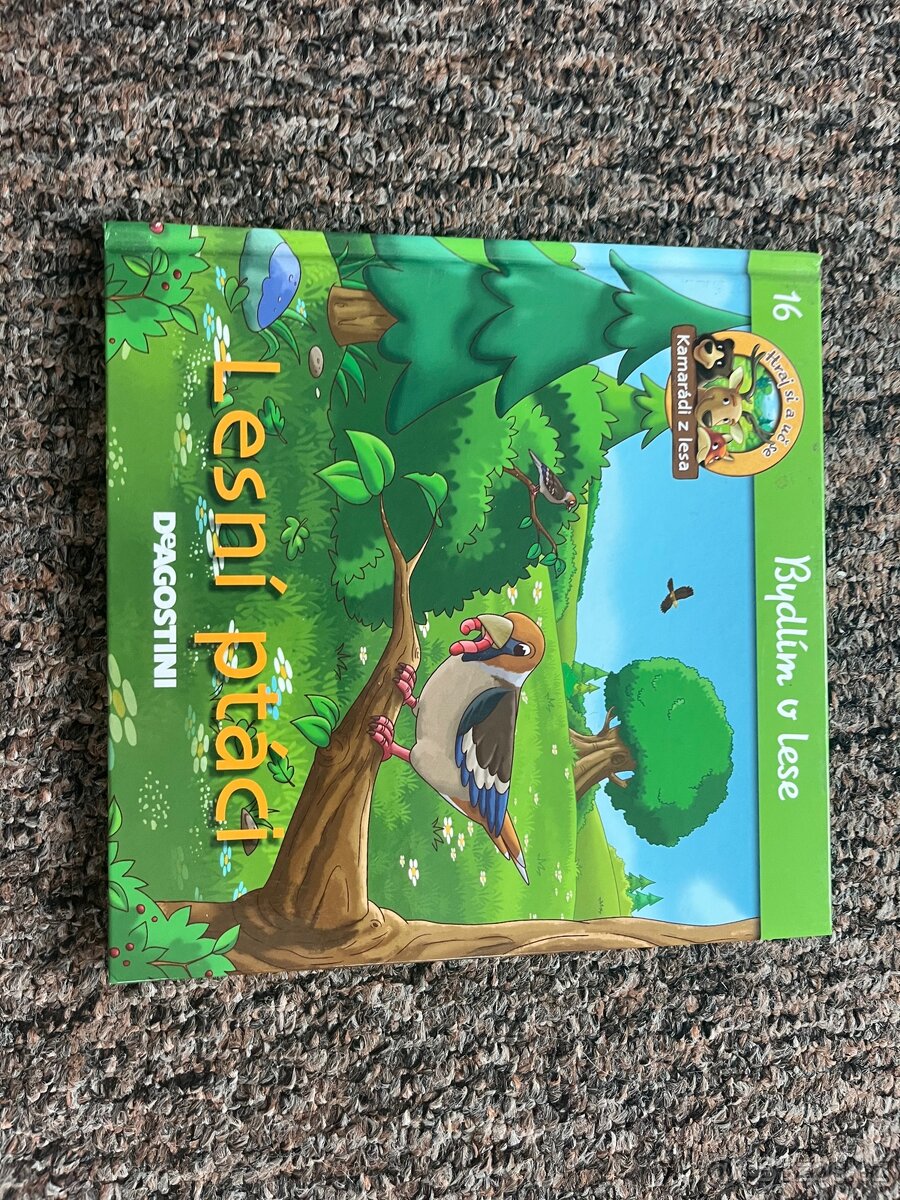 Knížka Kamarádi z lesa