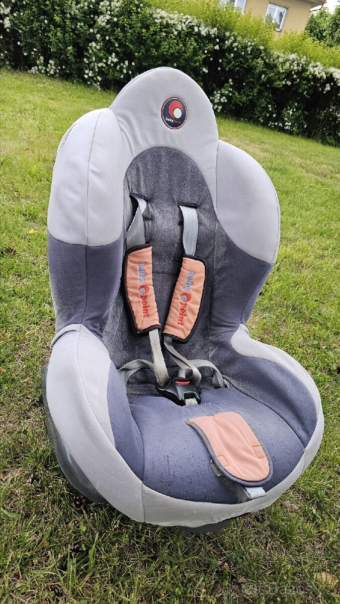 Prodám autosedačku 9-25 kg Babypoint