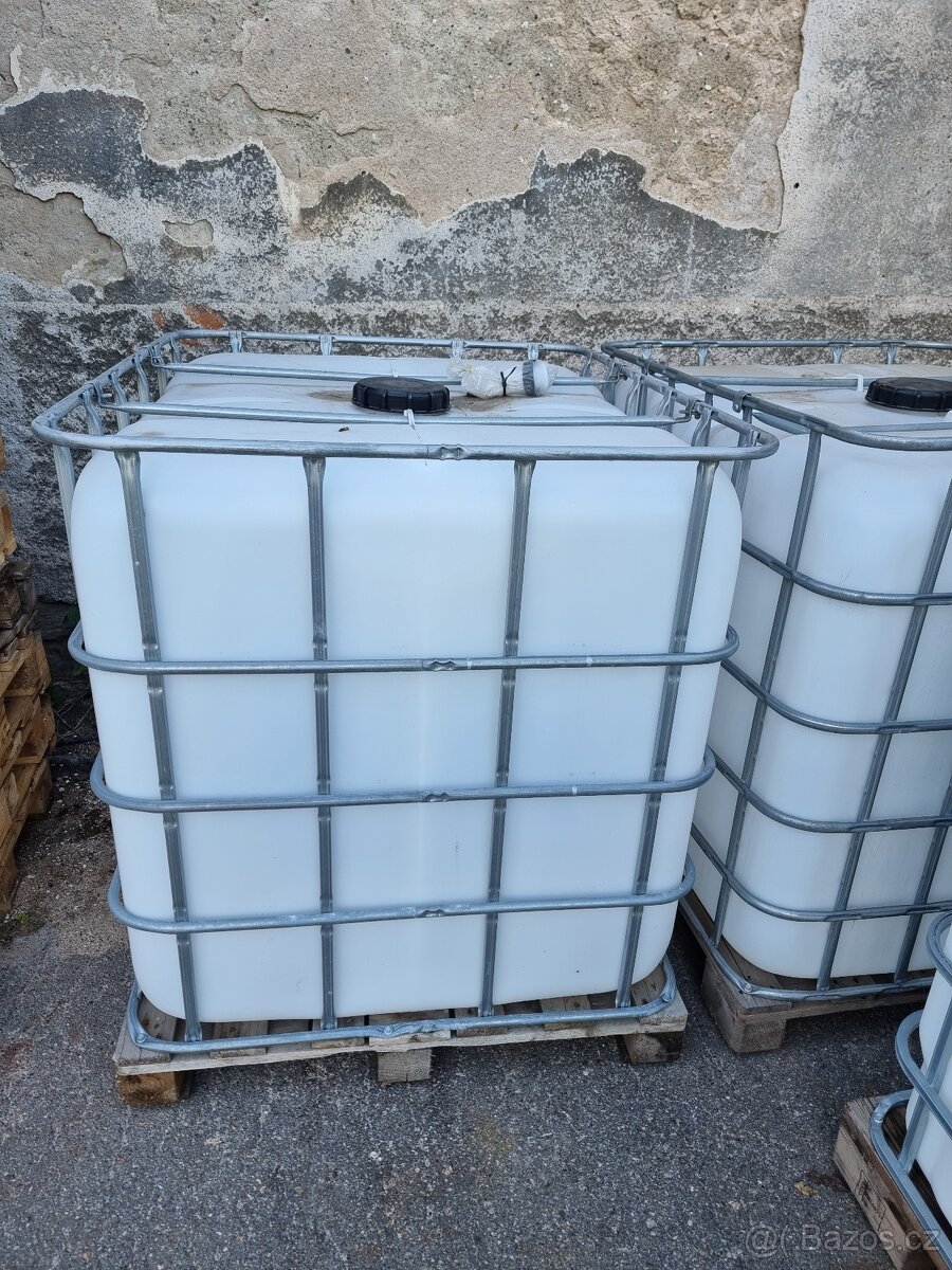 IBC nádrž, kontejner, 1000l