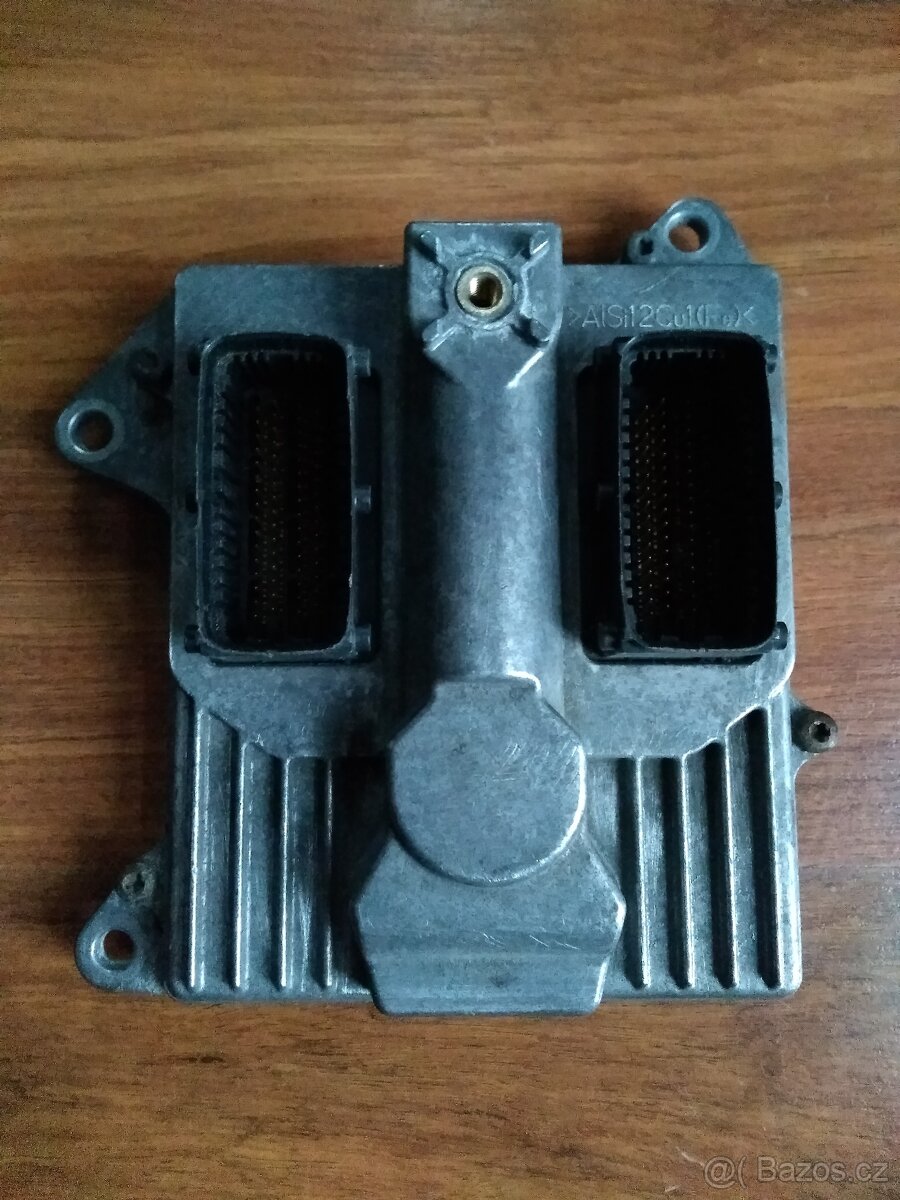 Řídící jednotka motoru Zafira B Z22YH