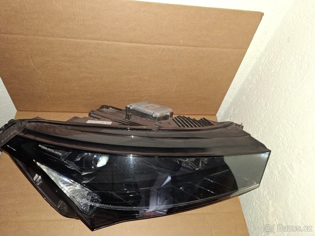 5LB941015B,016B Škoda Enyaq Světlomety