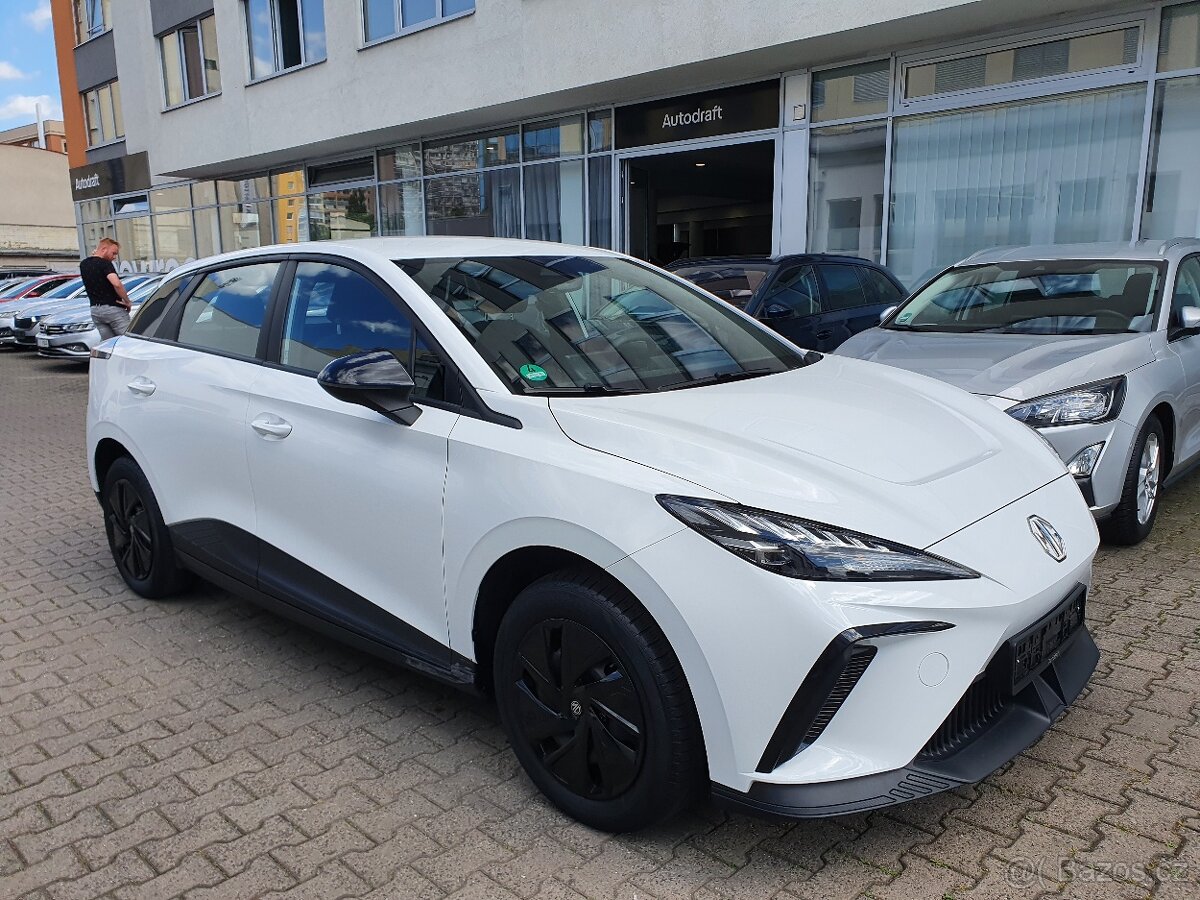 MG4 Elektro 125kW 51kWh 19tkm Full LED ACC Keyless Virtual