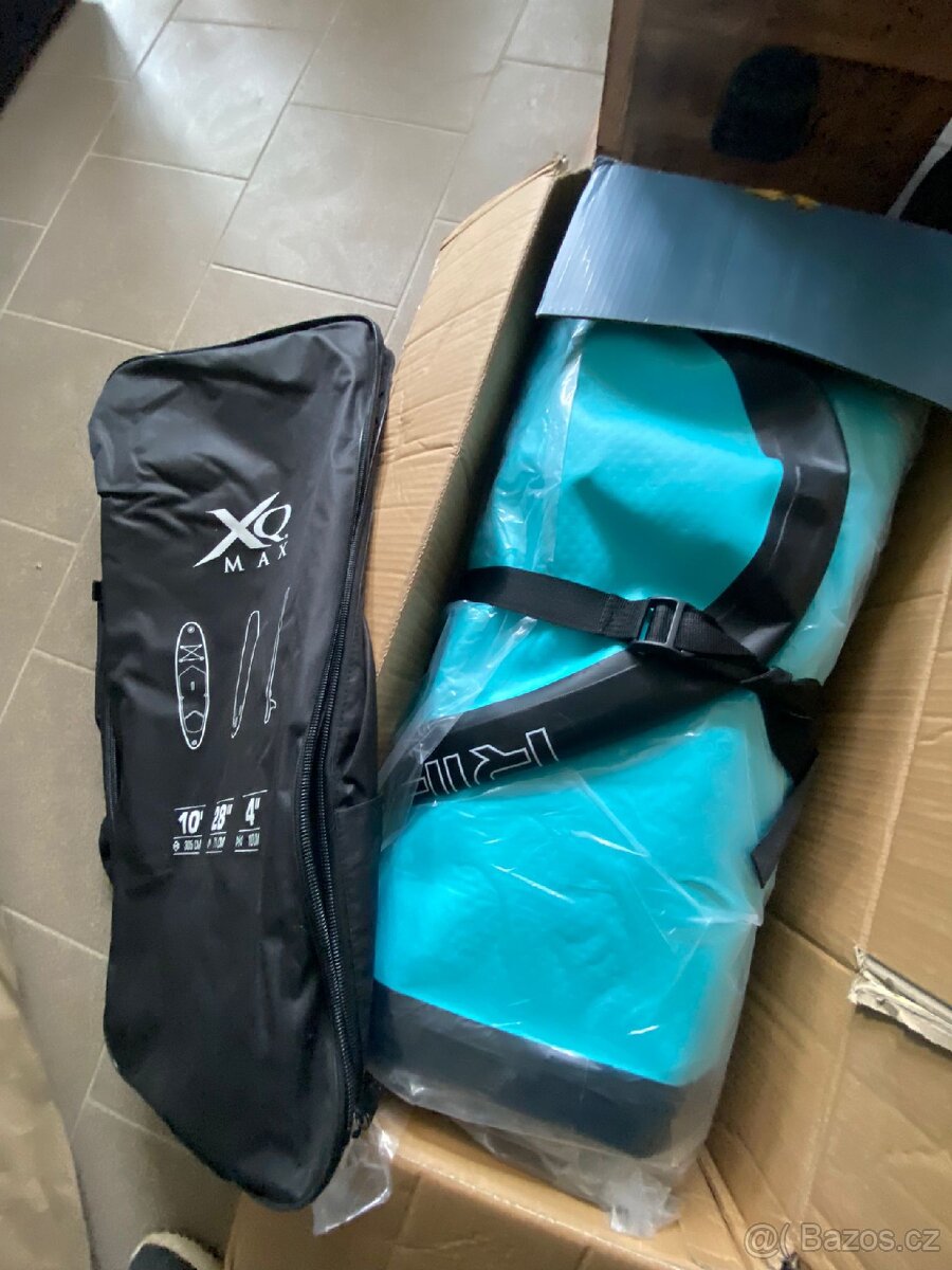 Nový paddleboard v sadě nosnost 120 kg