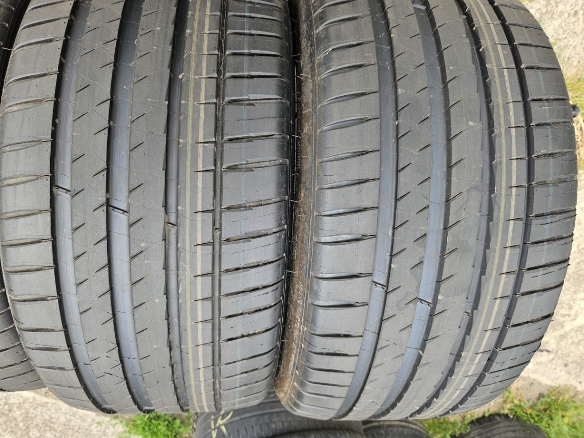nové 255/40R19 (100Y) Michelin Pilot Sport 4 2ks