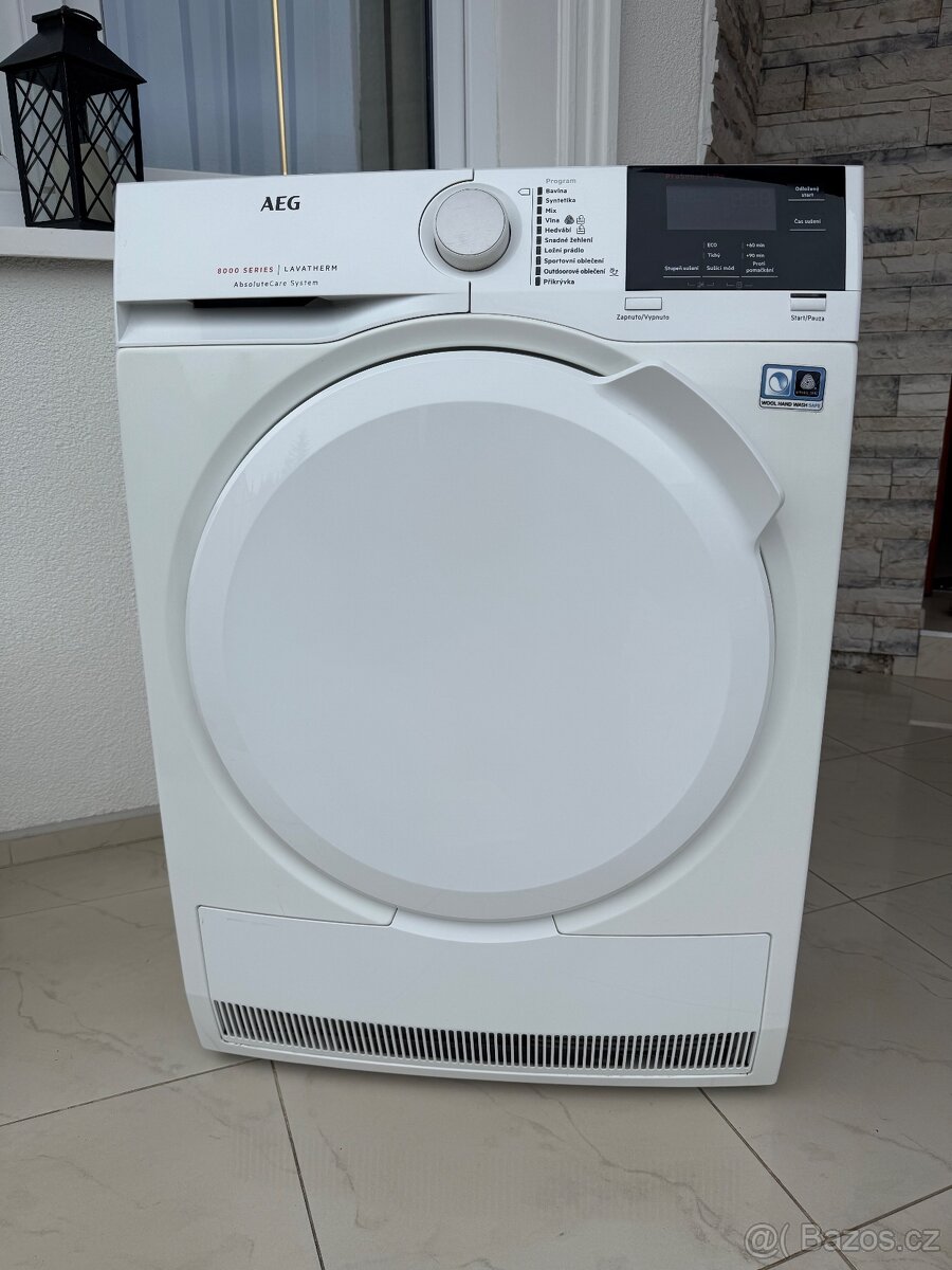 Sušička AEG