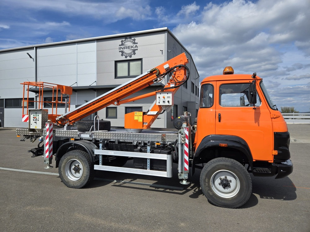 Pracovní plošina Inreka IPT16-1 na podvozku Avia 4x4 po celk
