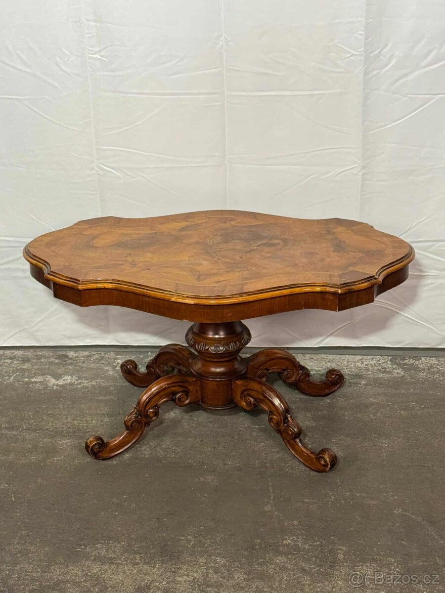 Barokní konferenční stolek (133014)