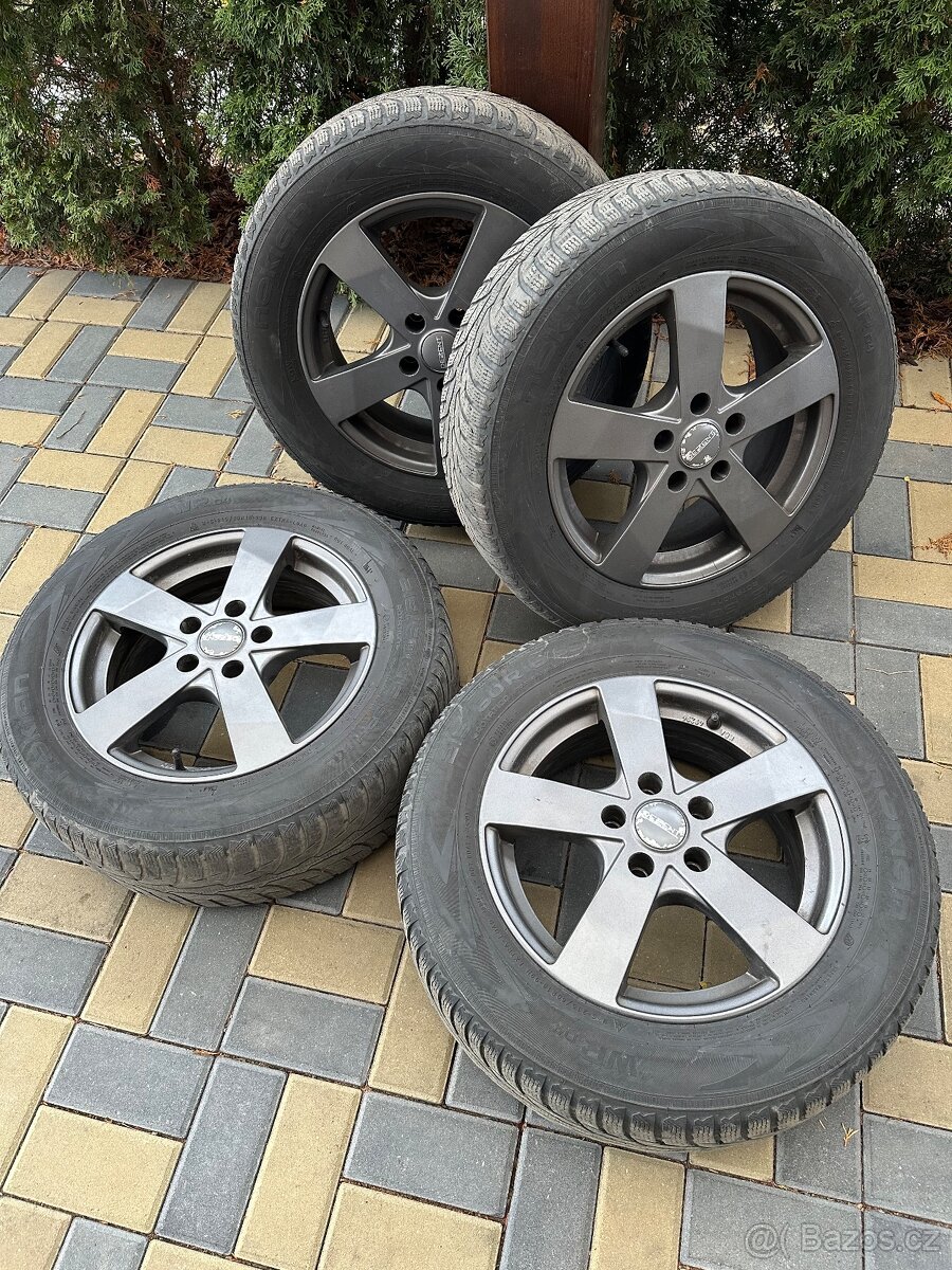 Alu kola Nokian 215/60 R16
