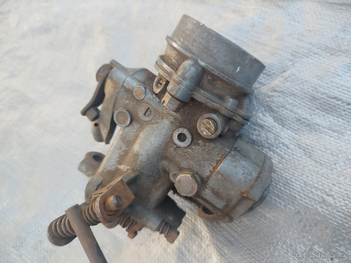 Starý karburátor Jikov SOP škoda Spartak sedan 1201