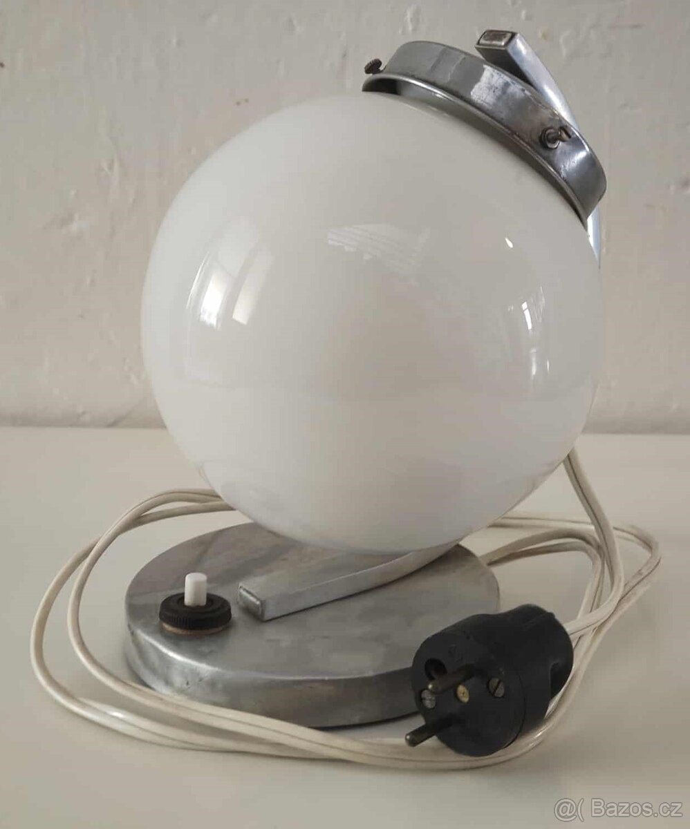 RETRO LAMPA KULATÝ DESIGN