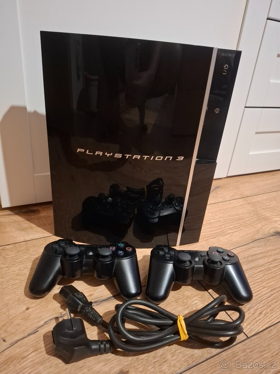 funkční PS3 konzole + 2x ovladač