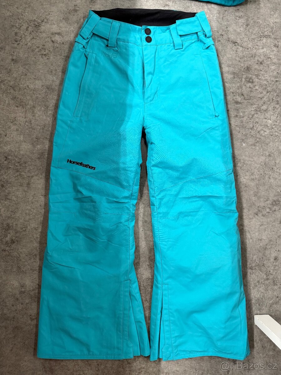 Dětské lyžařské kalhoty vel.M - cca 10let PC:1999 Kč