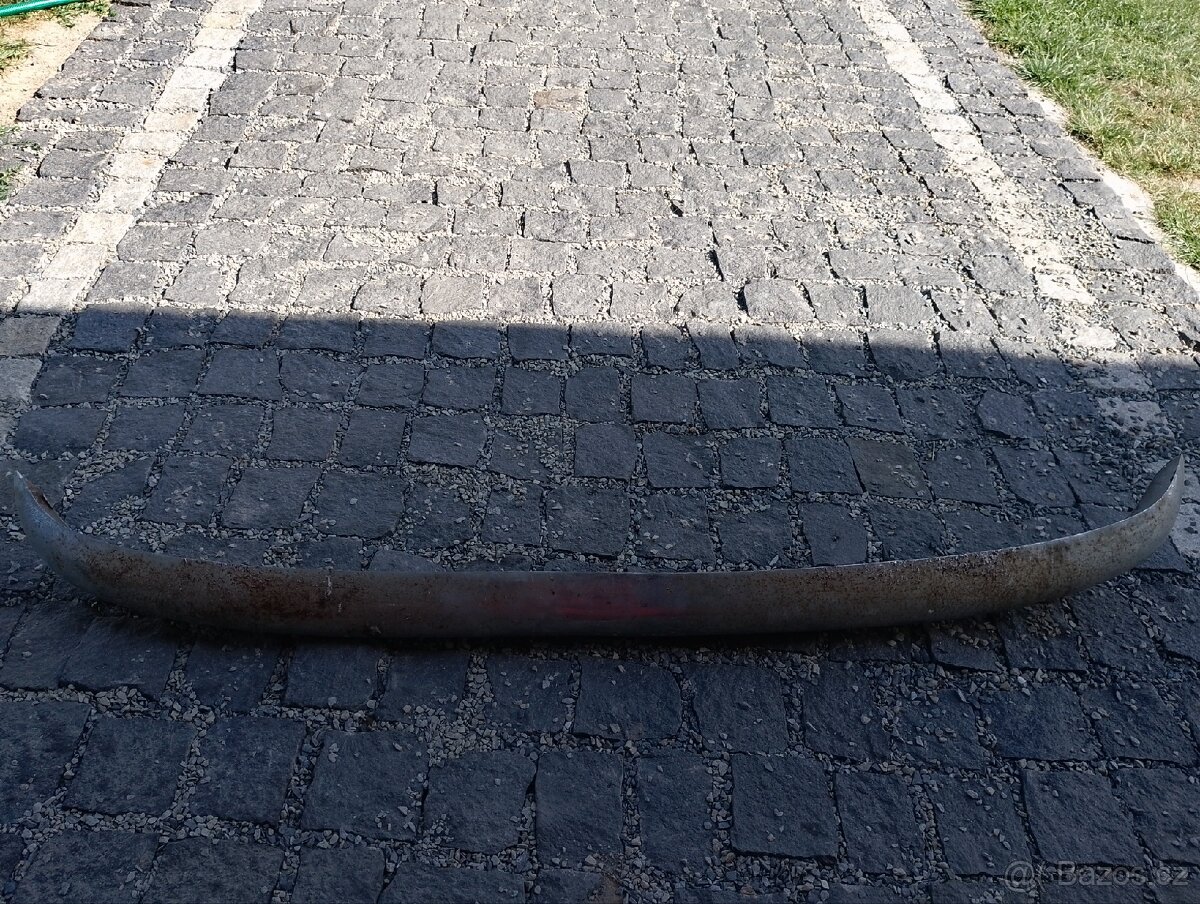 Škoda Spartak nárazník