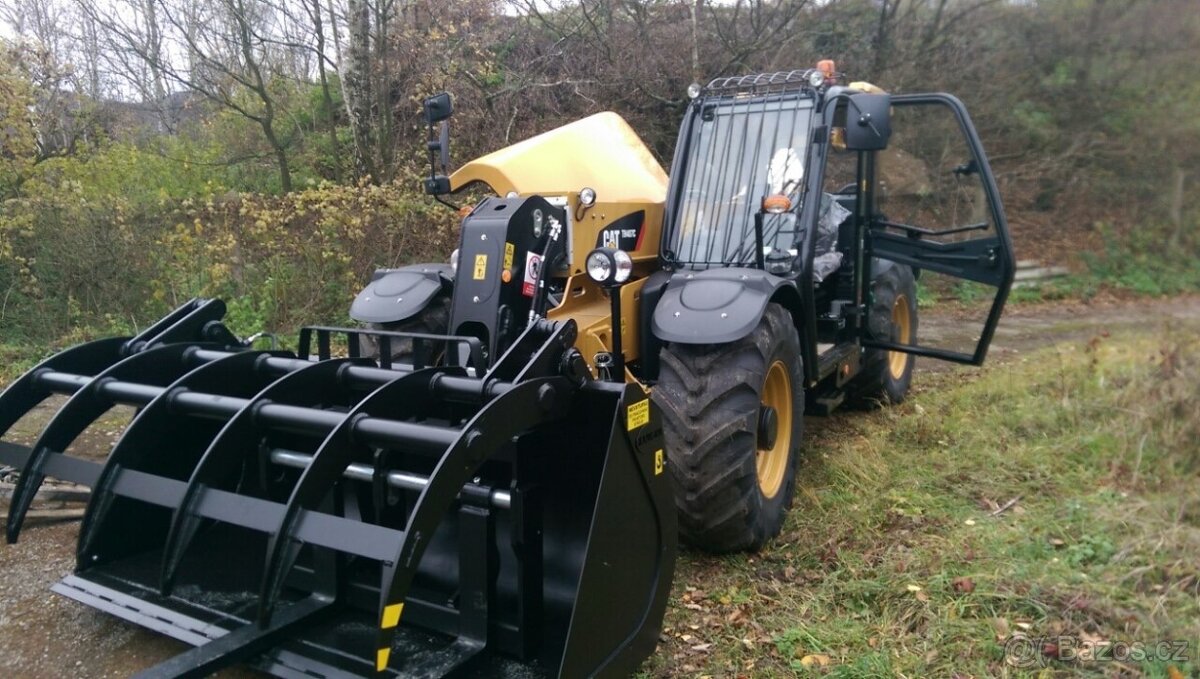 Teleskopický manipulátor Caterpillar CAT TH407C len 1106 mth