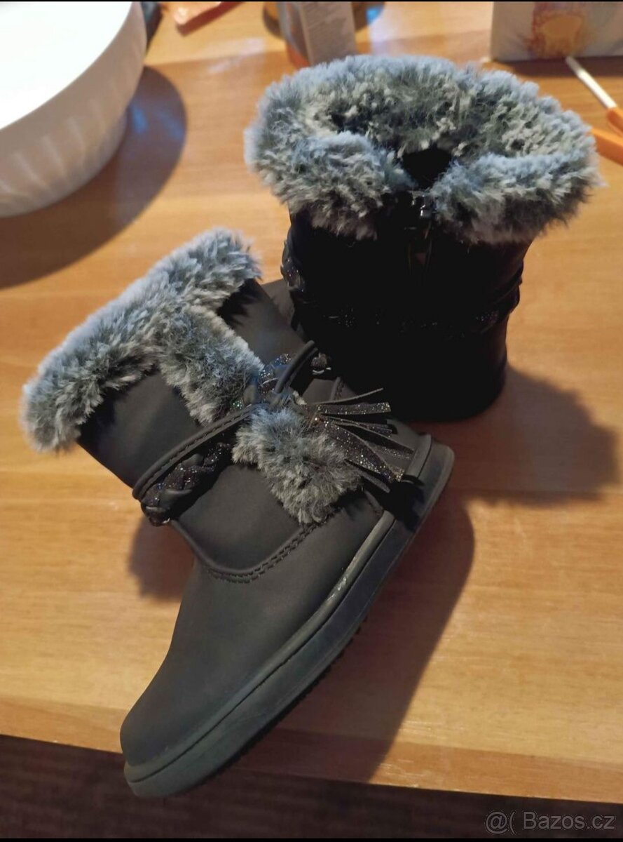 Zimni obuv pro holčičku vel.21