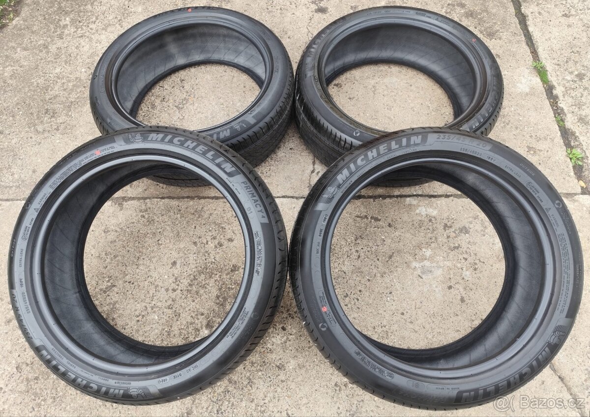 Nové letní pneumatiky Michelin 235/45/20