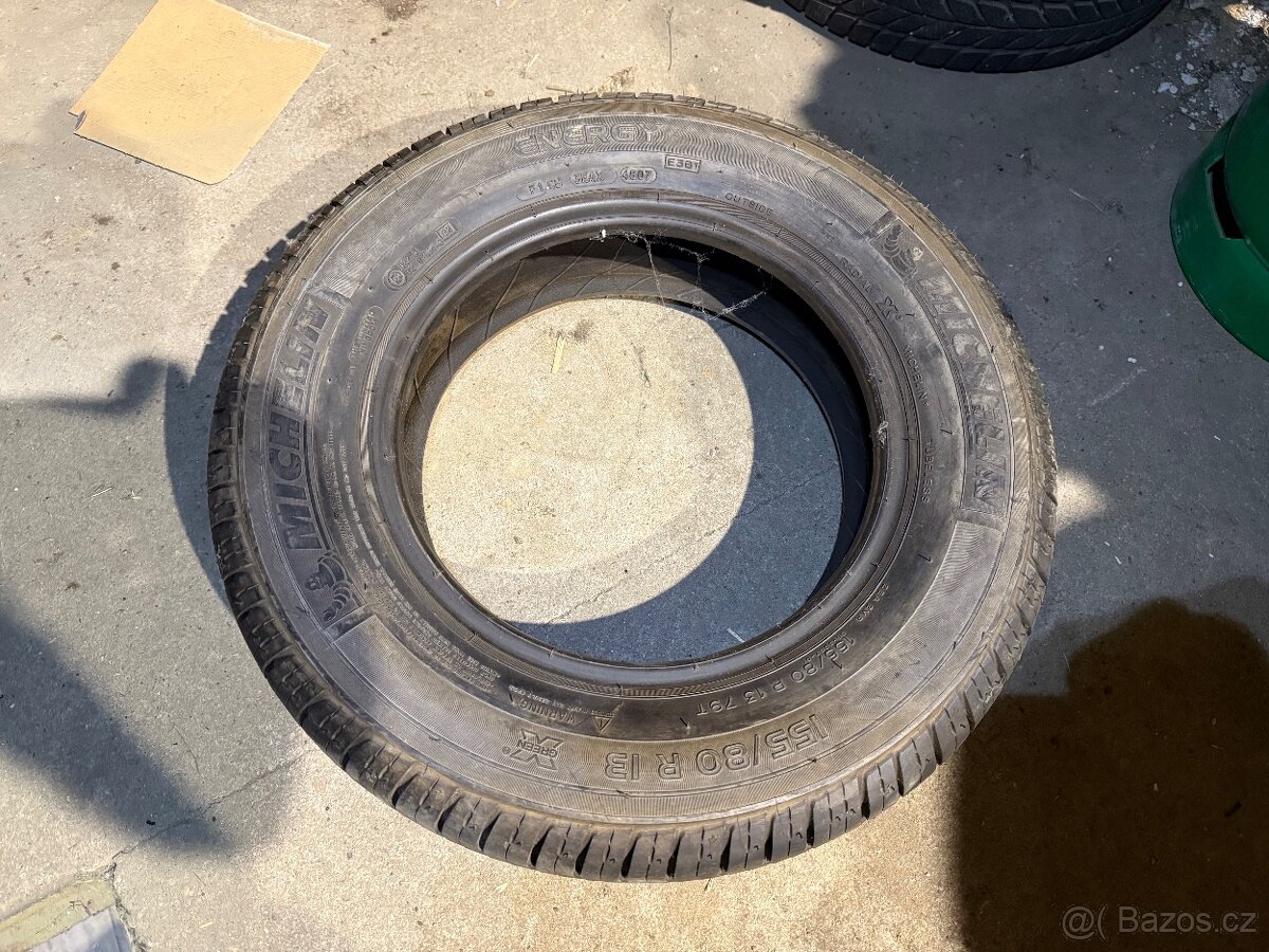 Pneu Michelin 155/80 R13
