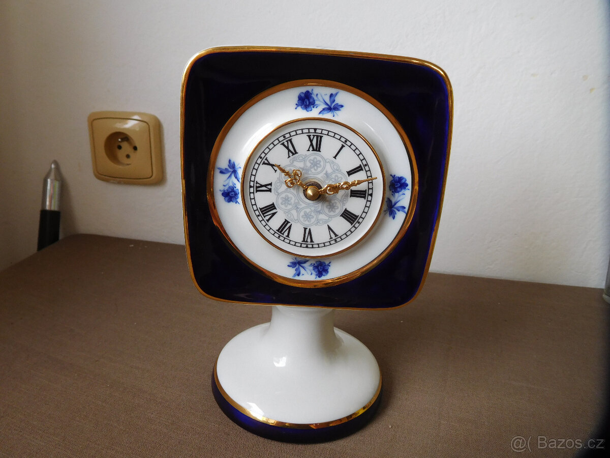 PORCELÁNOVÉ STOLNÍ HODINY - DUX - DESIGNED BY J. MAREK - BRU