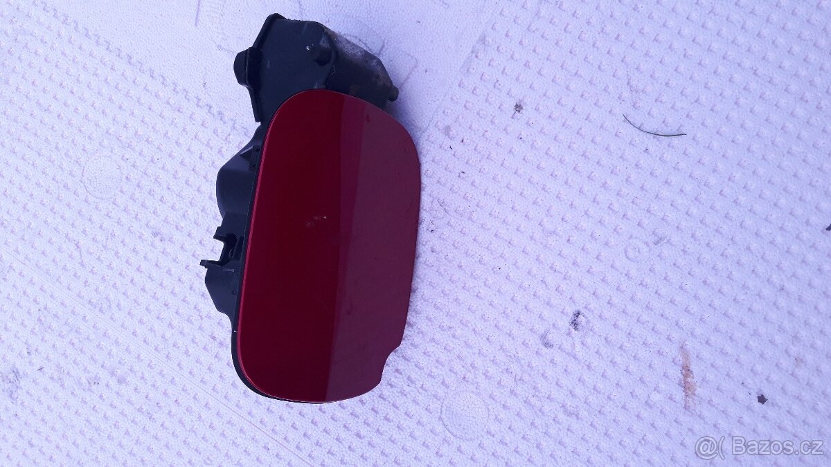 Víčko nádrže Renault clio 3