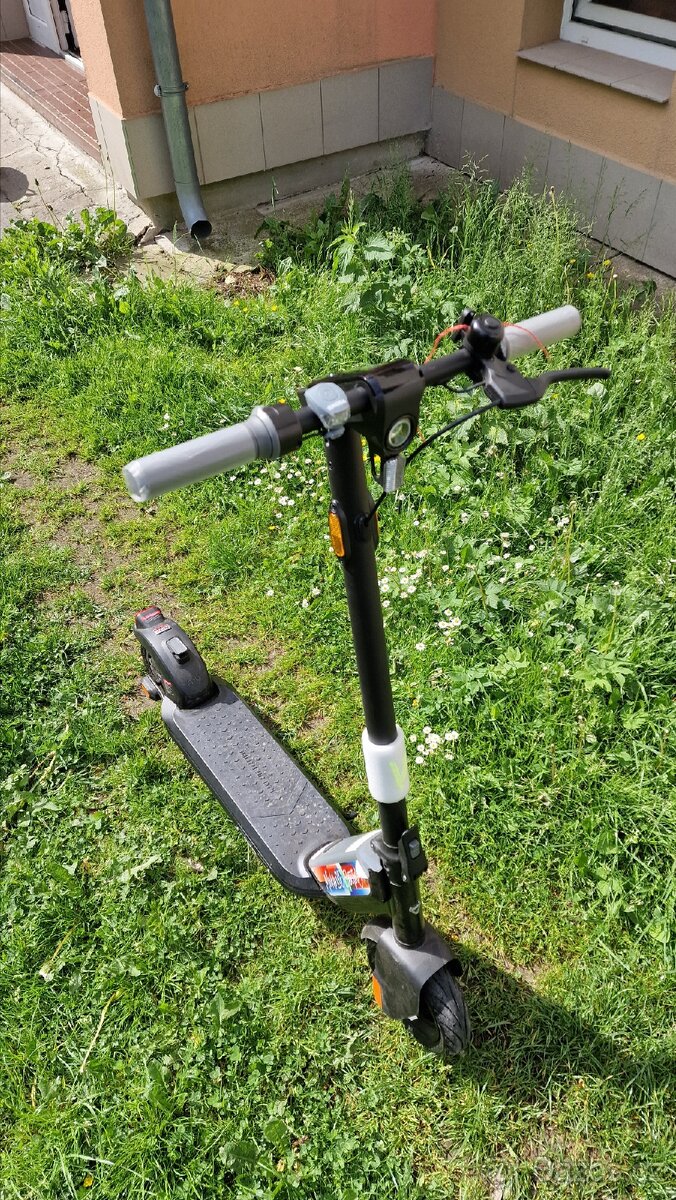 Elektrická koloběžka nová NIU Kui PRO 1