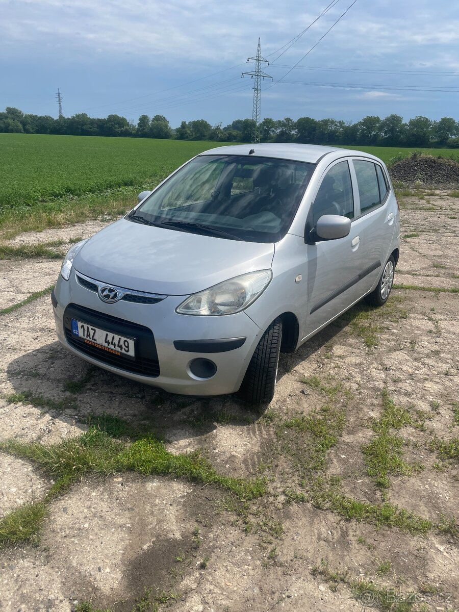 Hyundai i10