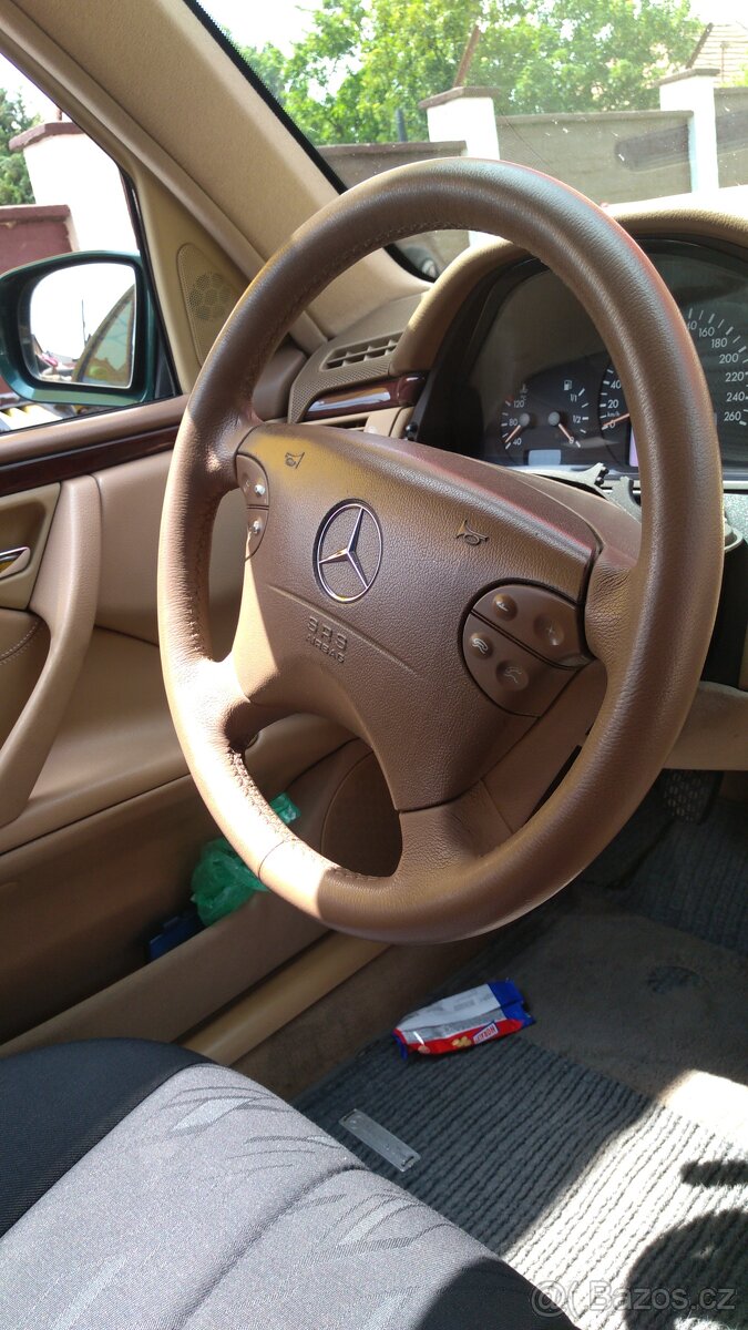 Volant W210 , W208 , W463