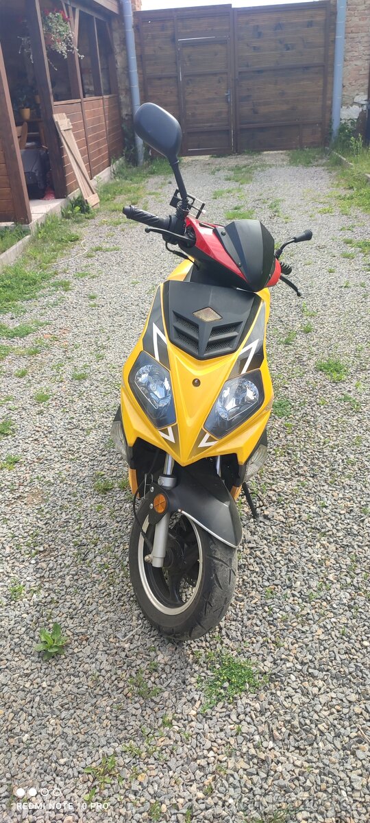 ROHN SKÚTR 50 R.V.2010 NOVÁ STK PLATÍ DO SMAZÁNÍ