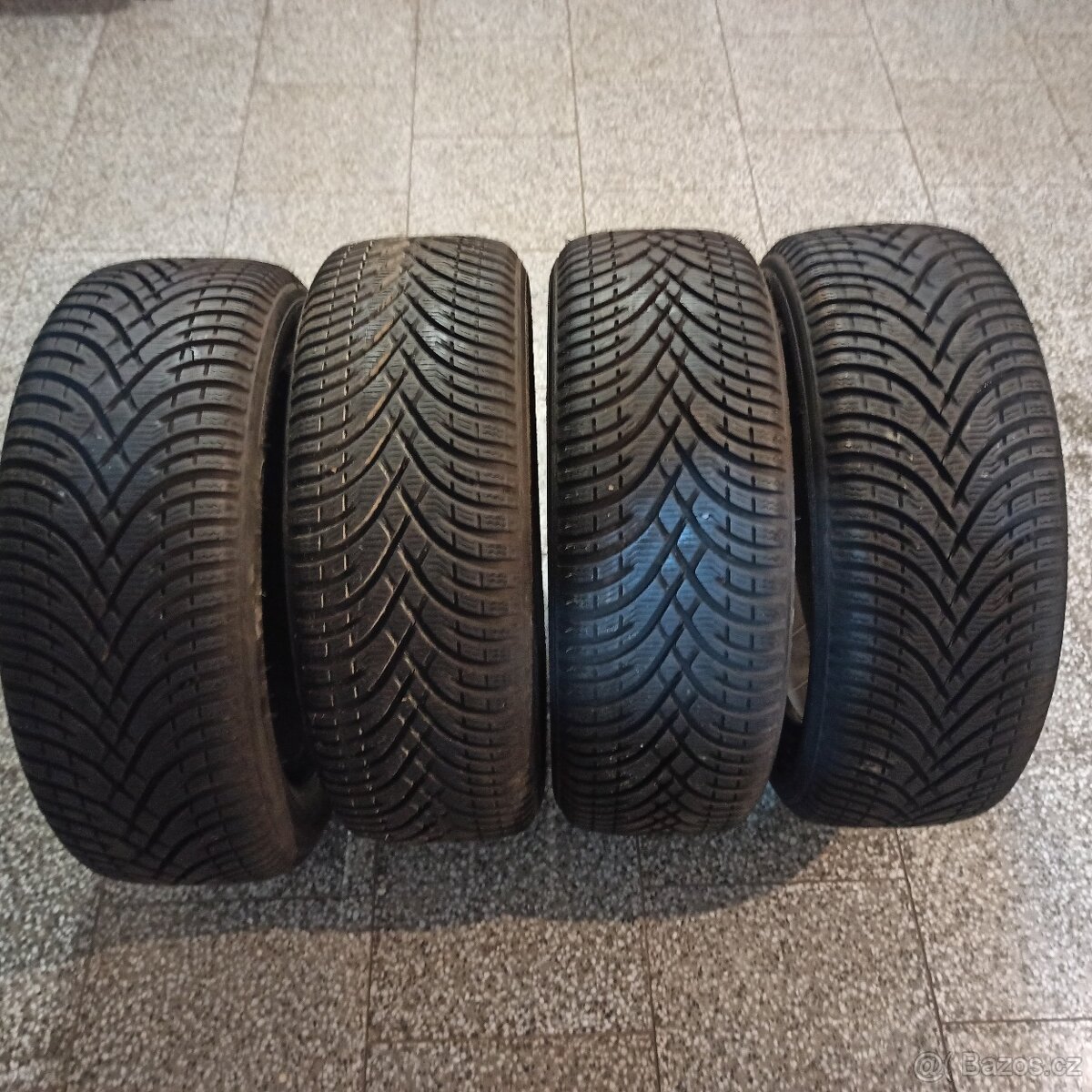 Zimní pneu 195/55r16