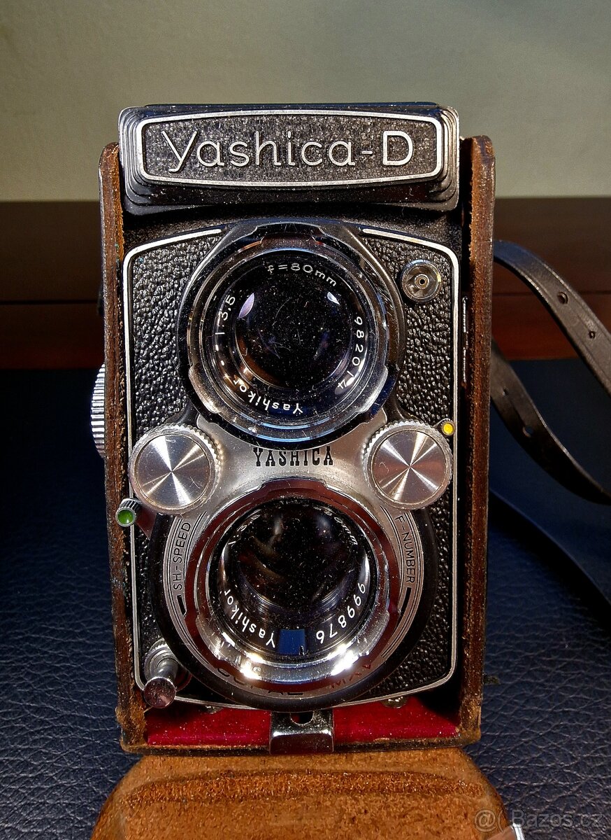 Yashica-D prémiový analogový fotoaparát ze 60-ti let