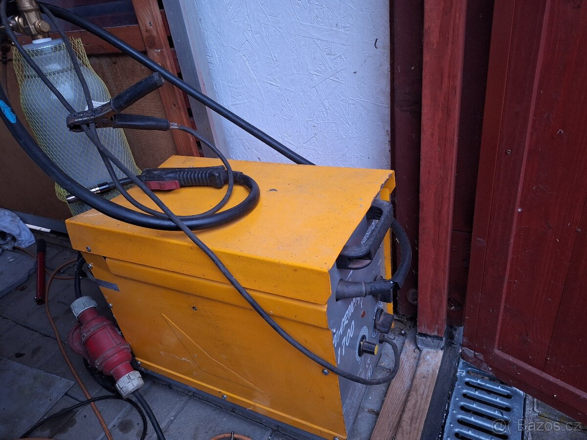 Svářečka Mig,mag,co2,svářečka céočko